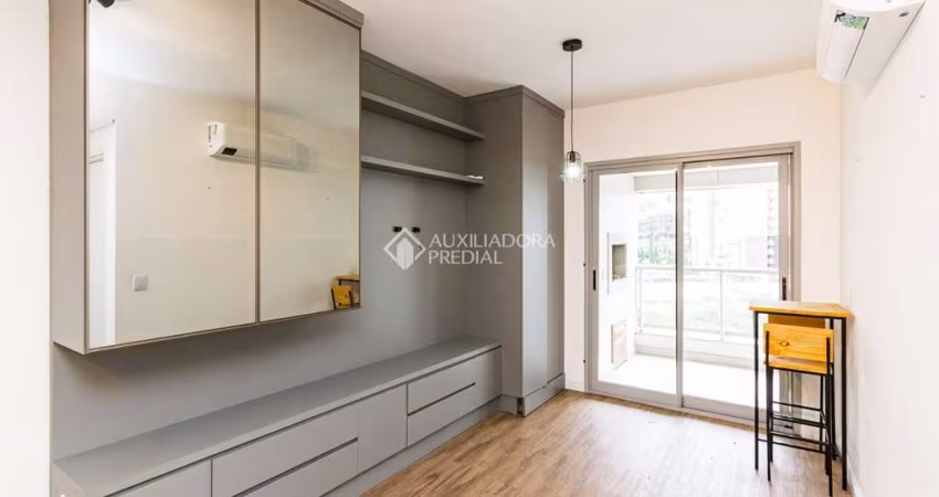 Apartamento com 1 quarto para alugar na Rua Mário Antunes da Cunha, 116, Petrópolis, Porto Alegre