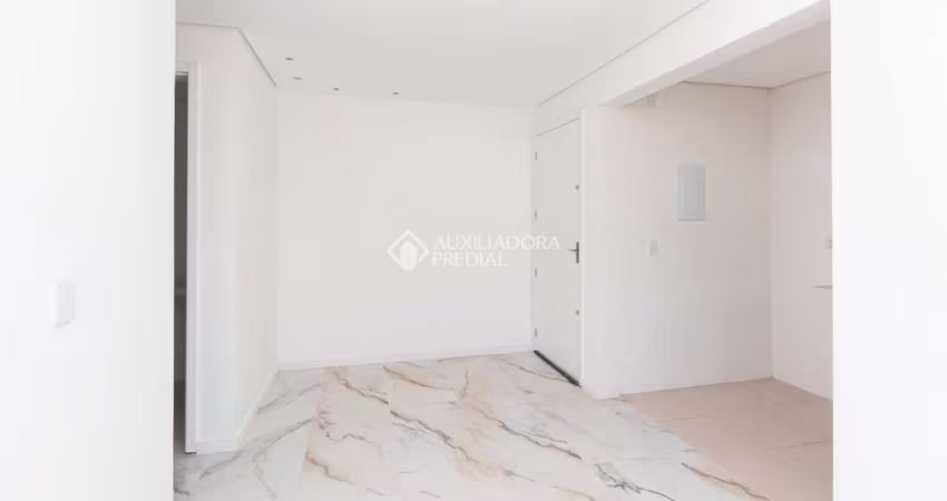 Apartamento com 2 quartos para alugar na Avenida Germano Schmarczek, 1000, Morro Santana, Porto Alegre