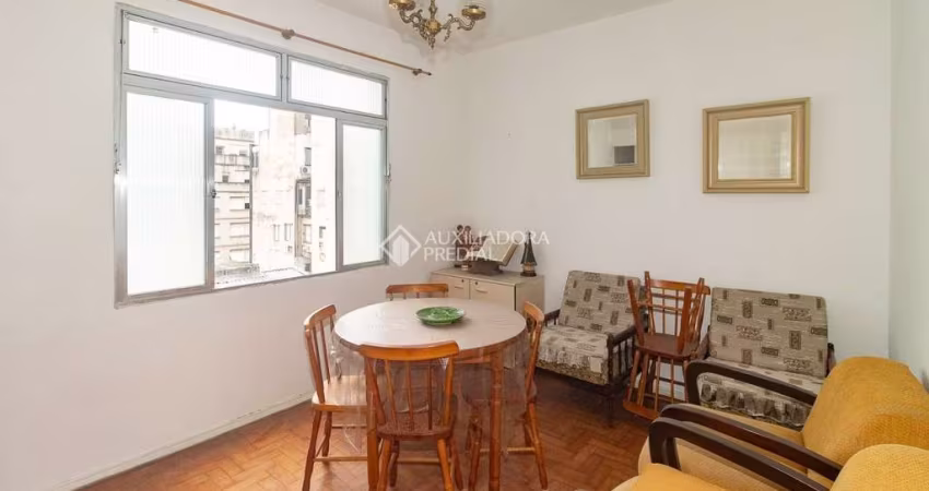 Apartamento com 2 quartos para alugar na Avenida Senador Salgado Filho, 360, Centro Histórico, Porto Alegre