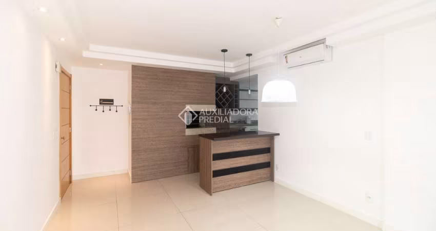 Apartamento com 3 quartos para alugar na Rua Vicente da Fontoura, 1090, Santana, Porto Alegre