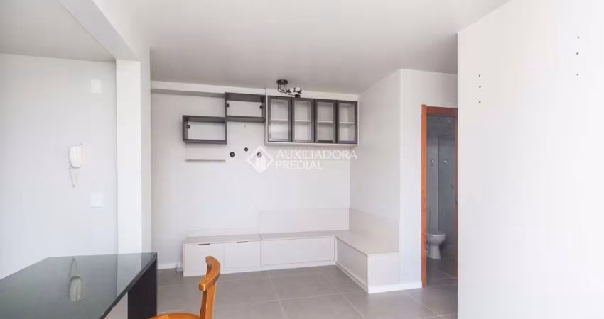 Apartamento com 2 quartos para alugar na Rua Abram Goldsztein, 446, Jardim Carvalho, Porto Alegre