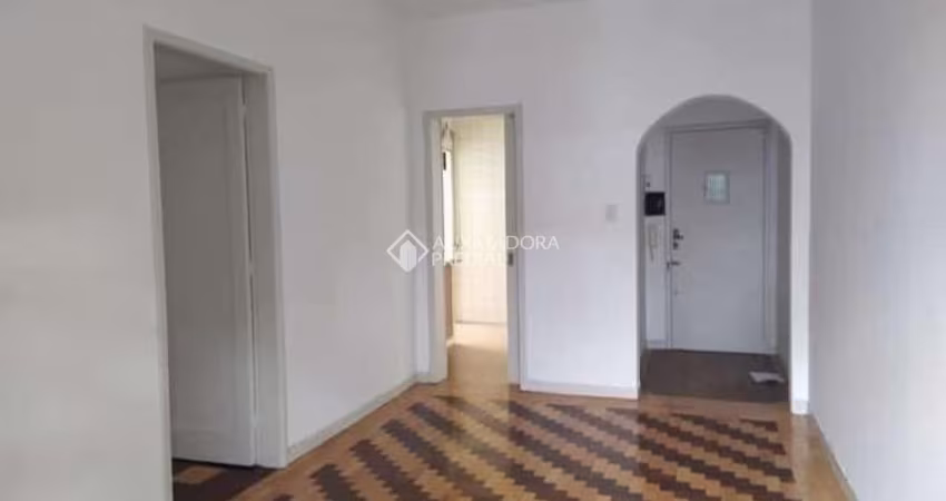Apartamento com 3 quartos para alugar na Rua Demétrio Ribeiro, 793, Centro Histórico, Porto Alegre
