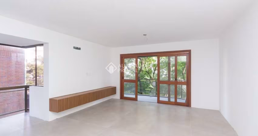 Apartamento com 3 quartos para alugar na Rua Doutor Tauphick Saadi, 357, Bela Vista, Porto Alegre
