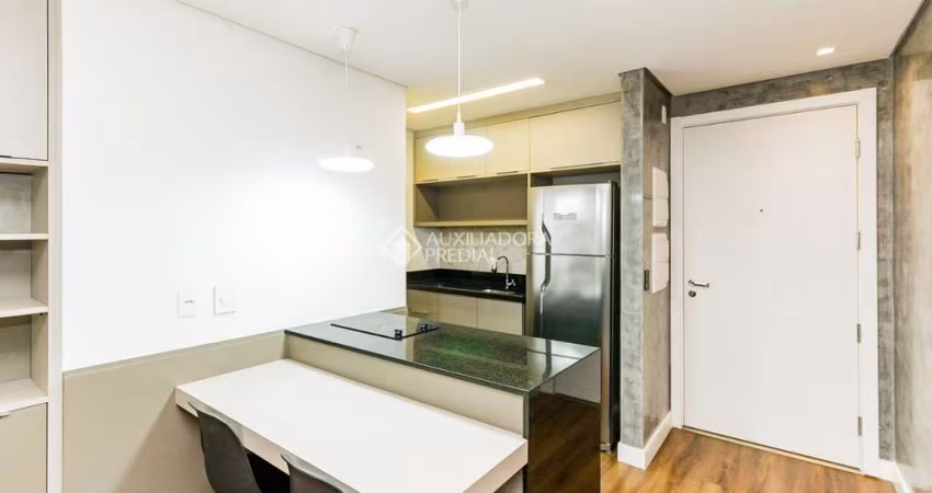 Loft com 1 quarto para alugar na Avenida Ipiranga, 8355, Partenon, Porto Alegre