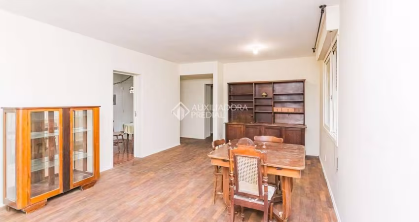 Apartamento com 3 quartos para alugar na Rua Quintino Bocaiúva, 1177, Rio Branco, Porto Alegre