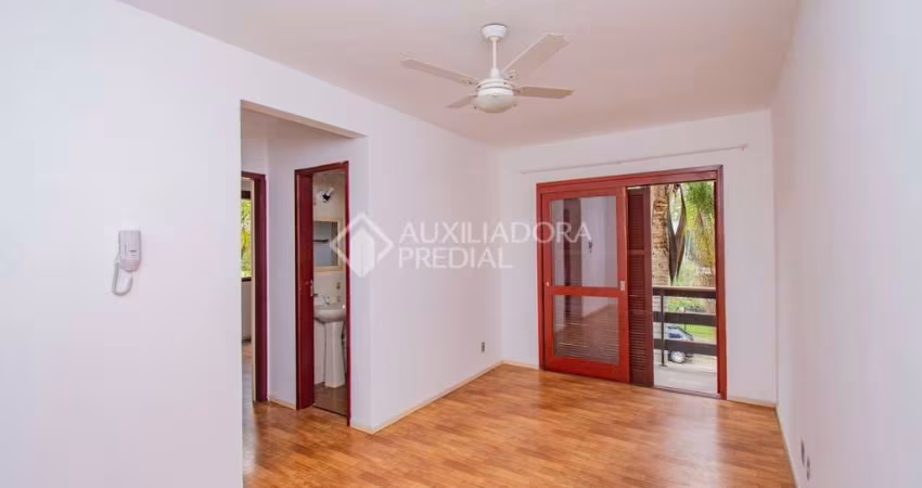 Apartamento com 1 quarto para alugar na Rua Moacir Santana, 40, Partenon, Porto Alegre