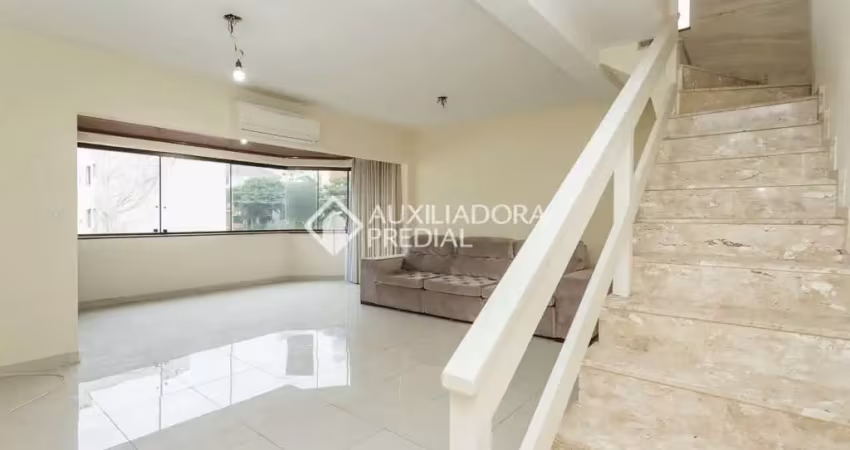 Apartamento com 2 quartos para alugar na Rua Perpétua Teles, 36, Petrópolis, Porto Alegre