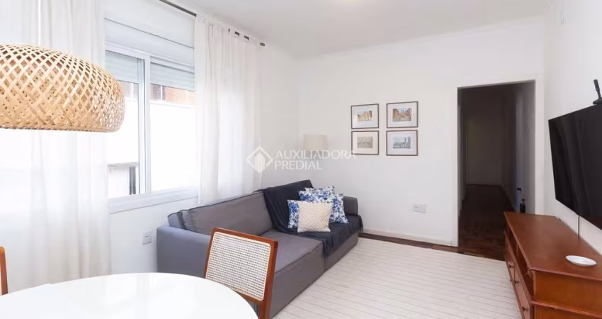 Apartamento com 2 quartos para alugar na Avenida Lavras, 185, Petrópolis, Porto Alegre