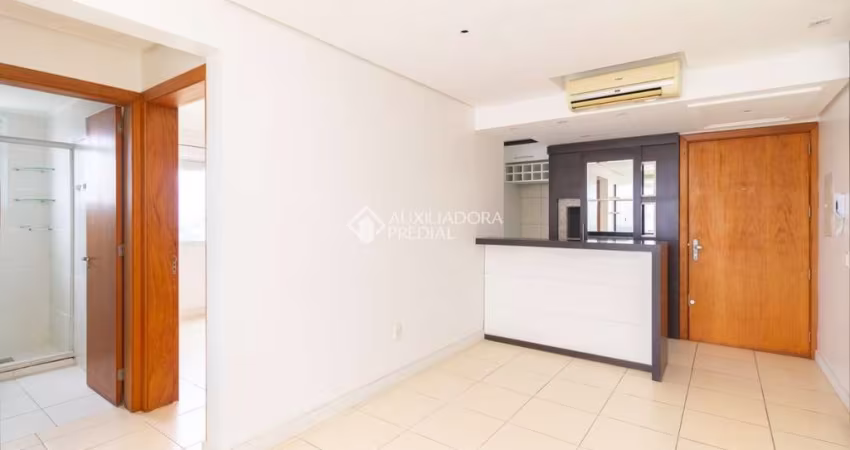 Apartamento com 2 quartos para alugar na Rua Tamandaré, 1020, Camaquã, Porto Alegre