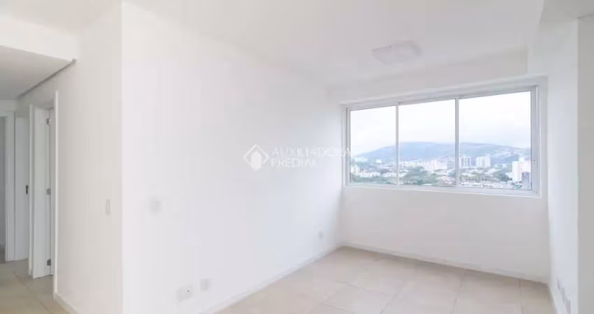 Apartamento com 3 quartos para alugar na Rua Frei Germano, 138, Partenon, Porto Alegre