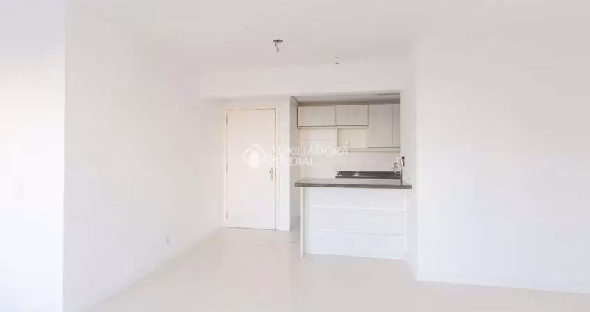 Apartamento com 3 quartos para alugar na Rua Faria Santos, 315, Petrópolis, Porto Alegre