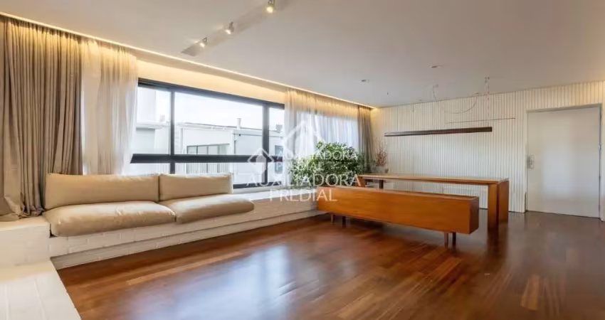 Apartamento com 2 quartos para alugar na Avenida Toropi, 108, Petrópolis, Porto Alegre