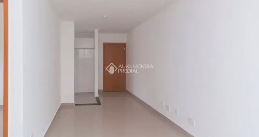 Apartamento com 2 quartos para alugar na Rua João da Silva Bueno, 100, Morro Santana, Porto Alegre
