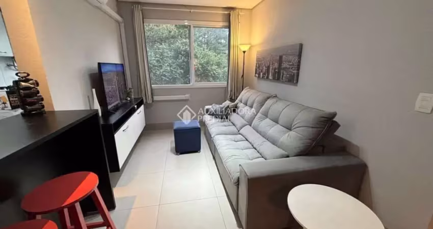 Apartamento com 2 quartos para alugar na Avenida Bento Gonçalves, 8807, Partenon, Porto Alegre
