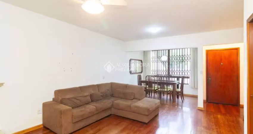 Casa em condomínio fechado com 3 quartos para alugar na Rua Dona Oti, 80, Petrópolis, Porto Alegre