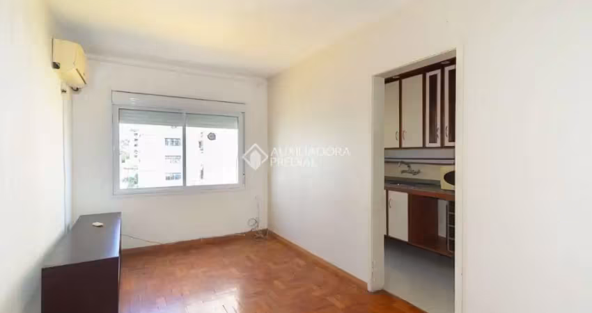 Apartamento com 2 quartos para alugar na Rua Barão do Amazonas, 930, Petrópolis, Porto Alegre