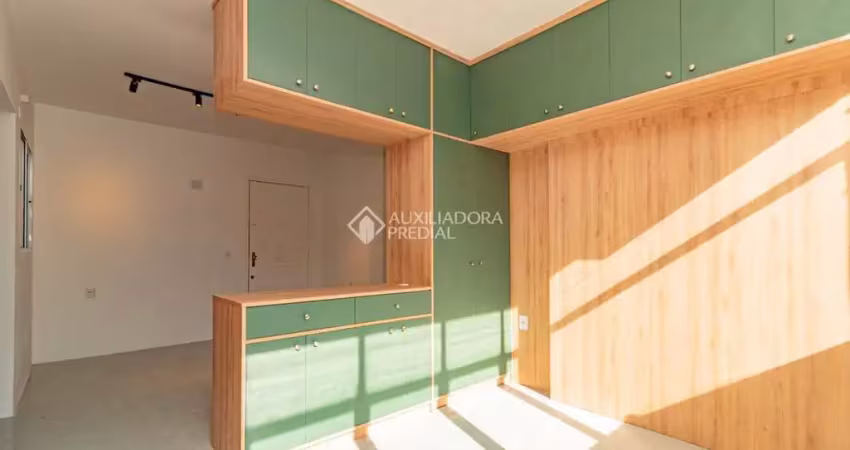 Loft com 1 quarto para alugar na Rua Demétrio Ribeiro, 716, Centro Histórico, Porto Alegre