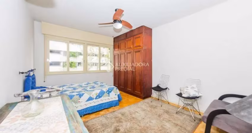 Apartamento com 1 quarto para alugar na Rua Santo Antônio, 590, Floresta, Porto Alegre
