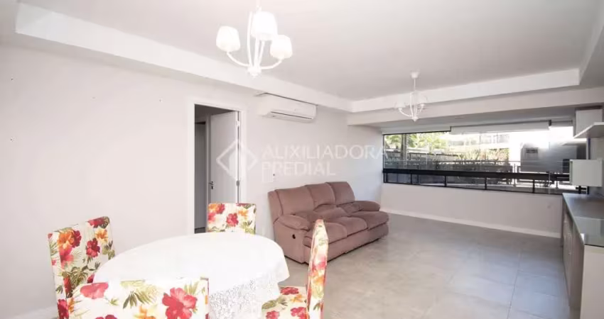 Apartamento com 2 quartos para alugar na Rua Cananéia, 255, Vila Jardim, Porto Alegre
