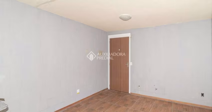 Apartamento com 2 quartos para alugar na Rua Tomé Antônio de Souza, 240, Campo Novo, Porto Alegre