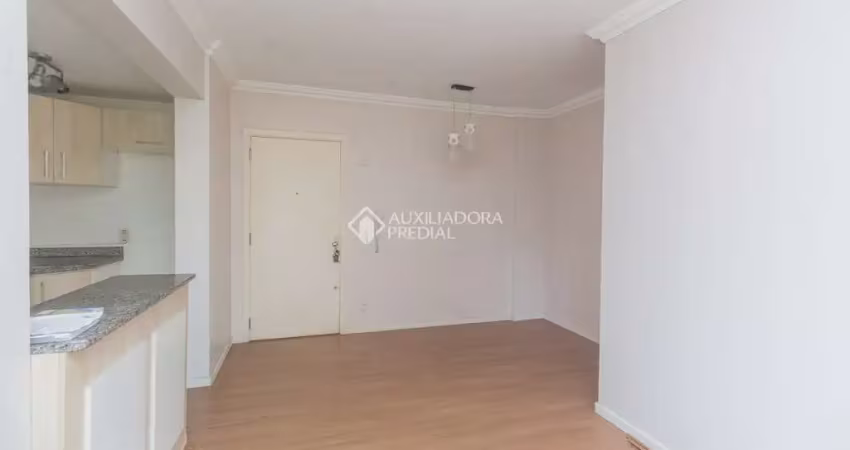 Apartamento com 3 quartos para alugar na Avenida Bento Gonçalves, 1515, Partenon, Porto Alegre