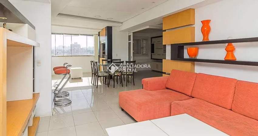 Apartamento com 3 quartos para alugar na Rua Isidoro Tressi, 122, Jardim Botânico, Porto Alegre