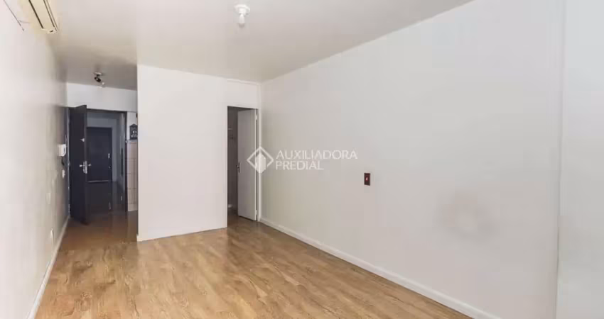 Apartamento com 1 quarto para alugar na Rua dos Andradas, 692, Centro Histórico, Porto Alegre