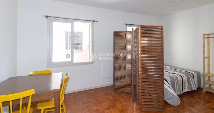 Apartamento com 1 quarto para alugar na Rua Garibaldi, 920, Independência, Porto Alegre