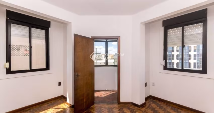 Apartamento com 2 quartos para alugar na Rua Quintino Bandeira, 167, São Geraldo, Porto Alegre