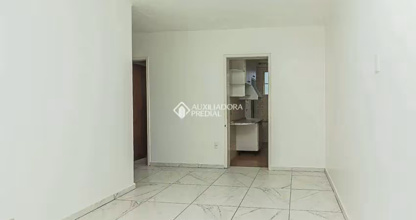Apartamento com 2 quartos para alugar na Rua Engenheiro Alexandre Martins da Rosa, 120, Humaitá, Porto Alegre