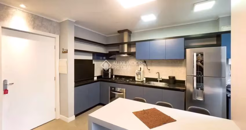 Apartamento com 2 quartos para alugar na Rua Airton Ferreira da Silva, 295, Humaitá, Porto Alegre