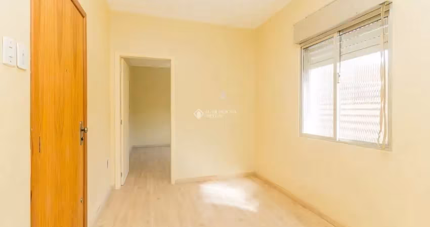 Apartamento com 1 quarto para alugar na Avenida General Emílio Lúcio Esteves, 214, Santa Maria Goretti, Porto Alegre