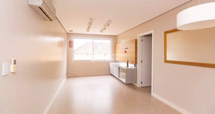 Apartamento com 3 quartos para alugar na Rua Comendador Rheingantz, 81, Auxiliadora, Porto Alegre