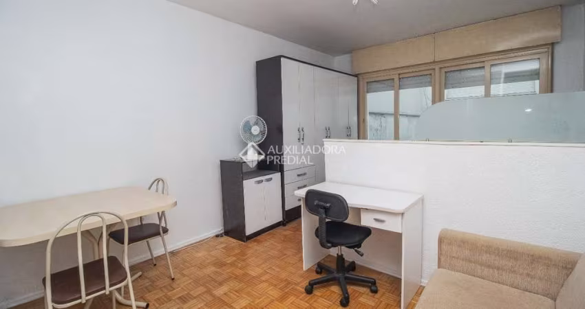 Apartamento com 1 quarto para alugar na Rua Santo Antônio, 590, Floresta, Porto Alegre