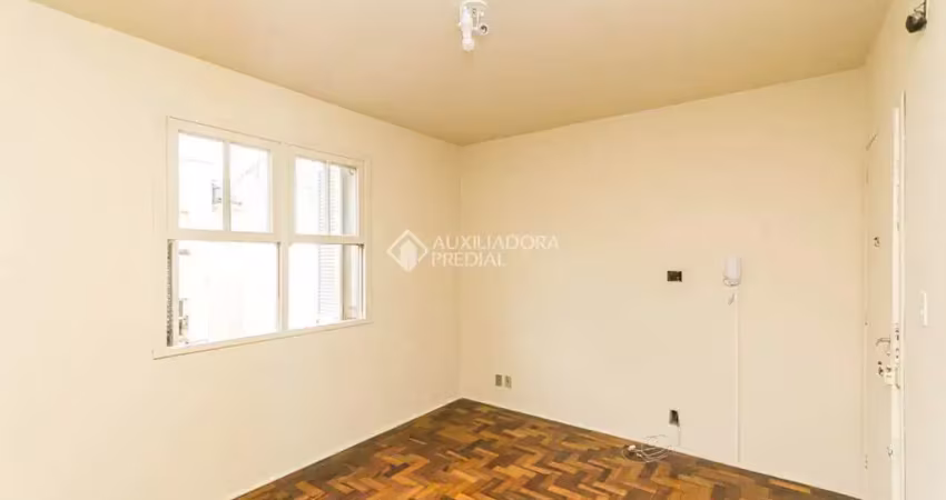 Apartamento com 2 quartos para alugar na Avenida Getúlio Vargas, 536, Menino Deus, Porto Alegre