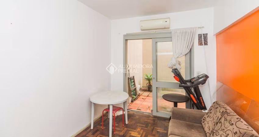 Apartamento com 3 quartos para alugar na Avenida Carlos Gomes, 531, Auxiliadora, Porto Alegre