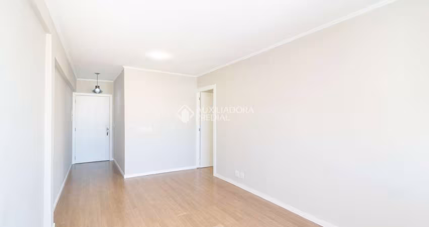 Apartamento com 2 quartos para alugar na Rua Quintino Bocaiúva, 47, Floresta, Porto Alegre