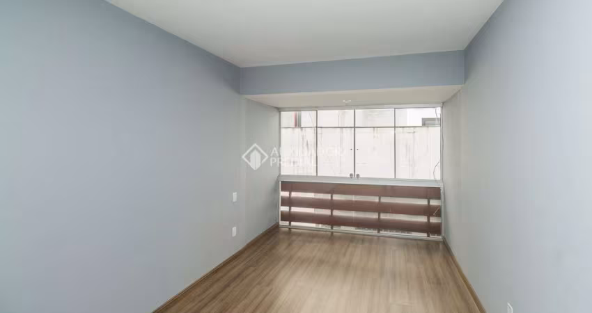 Apartamento com 1 quarto para alugar na Rua Antônio Joaquim Mesquita, 120, Passo da Areia, Porto Alegre