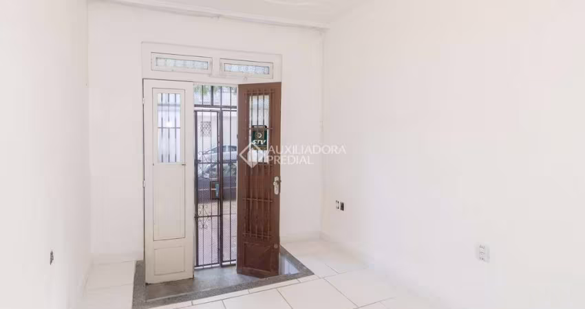 Apartamento com 2 quartos para alugar na Avenida Berlim, 89, São Geraldo, Porto Alegre