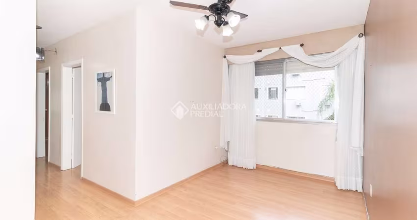 Apartamento com 3 quartos para alugar na Rua Doutor Campos Velho, 1724, Cristal, Porto Alegre