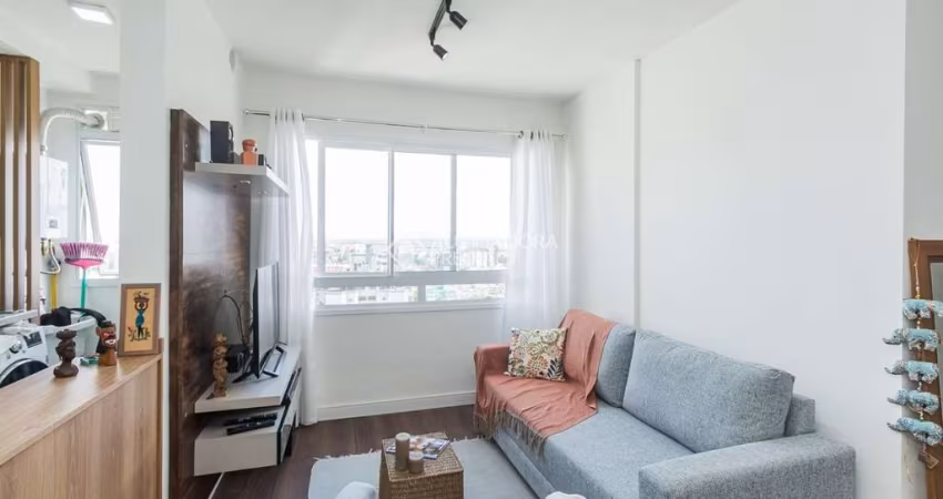 Apartamento com 2 quartos para alugar na Rua Sapê, 1020, Passo da Areia, Porto Alegre