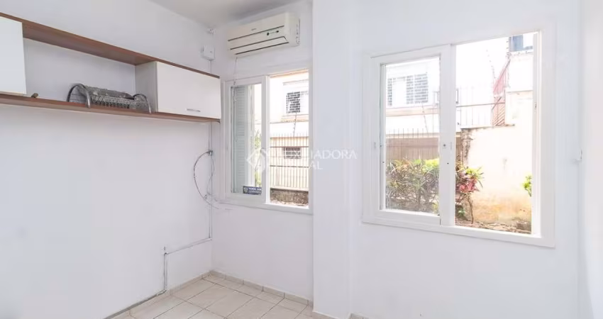 Kitnet / Stúdio para alugar na Avenida Ganzo, 23, Menino Deus, Porto Alegre