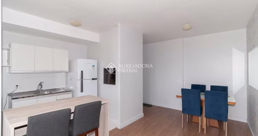 Apartamento com 2 quartos para alugar na Rua Airton Ferreira da Silva, 295, Humaitá, Porto Alegre