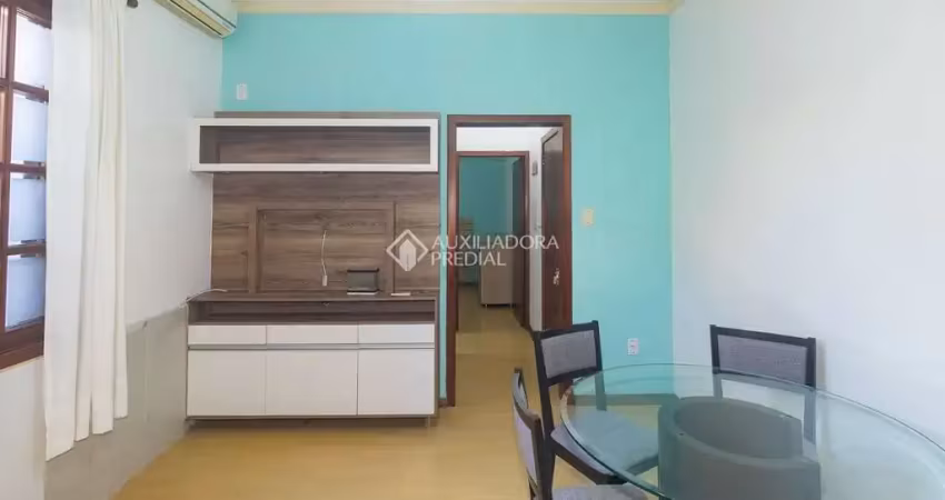 Apartamento com 2 quartos para alugar na Rua José do Patrocínio, 287, Cidade Baixa, Porto Alegre