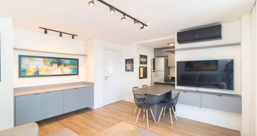 Apartamento com 2 quartos para alugar na Rua José de Alencar, 1281, Menino Deus, Porto Alegre