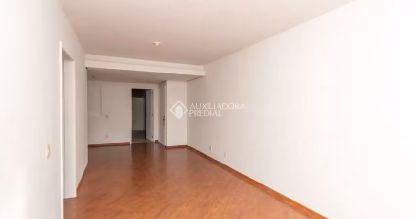 Apartamento com 2 quartos para alugar na Rua Santo Antônio, 407, Floresta, Porto Alegre