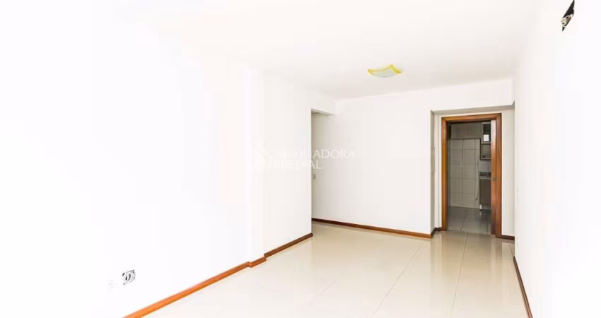 Apartamento com 2 quartos para alugar na Rua Gonçalves Dias, 810, Menino Deus, Porto Alegre