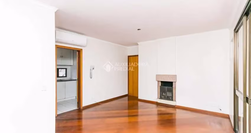 Apartamento com 3 quartos para alugar na Rua Pedro Ivo, 625, Mont Serrat, Porto Alegre