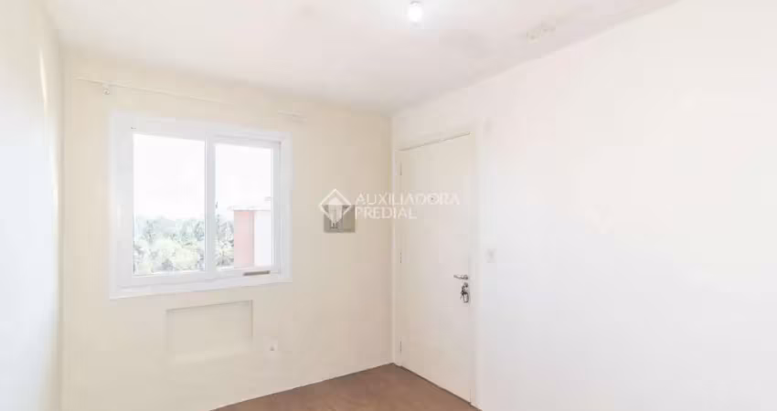 Apartamento com 2 quartos para alugar na Rua Soely Nunes Rosa, 453, Restinga, Porto Alegre