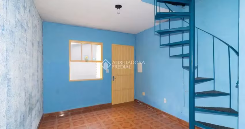Casa em condomínio fechado com 1 quarto para alugar na Avenida Vicente Monteggia, 2772, Cavalhada, Porto Alegre